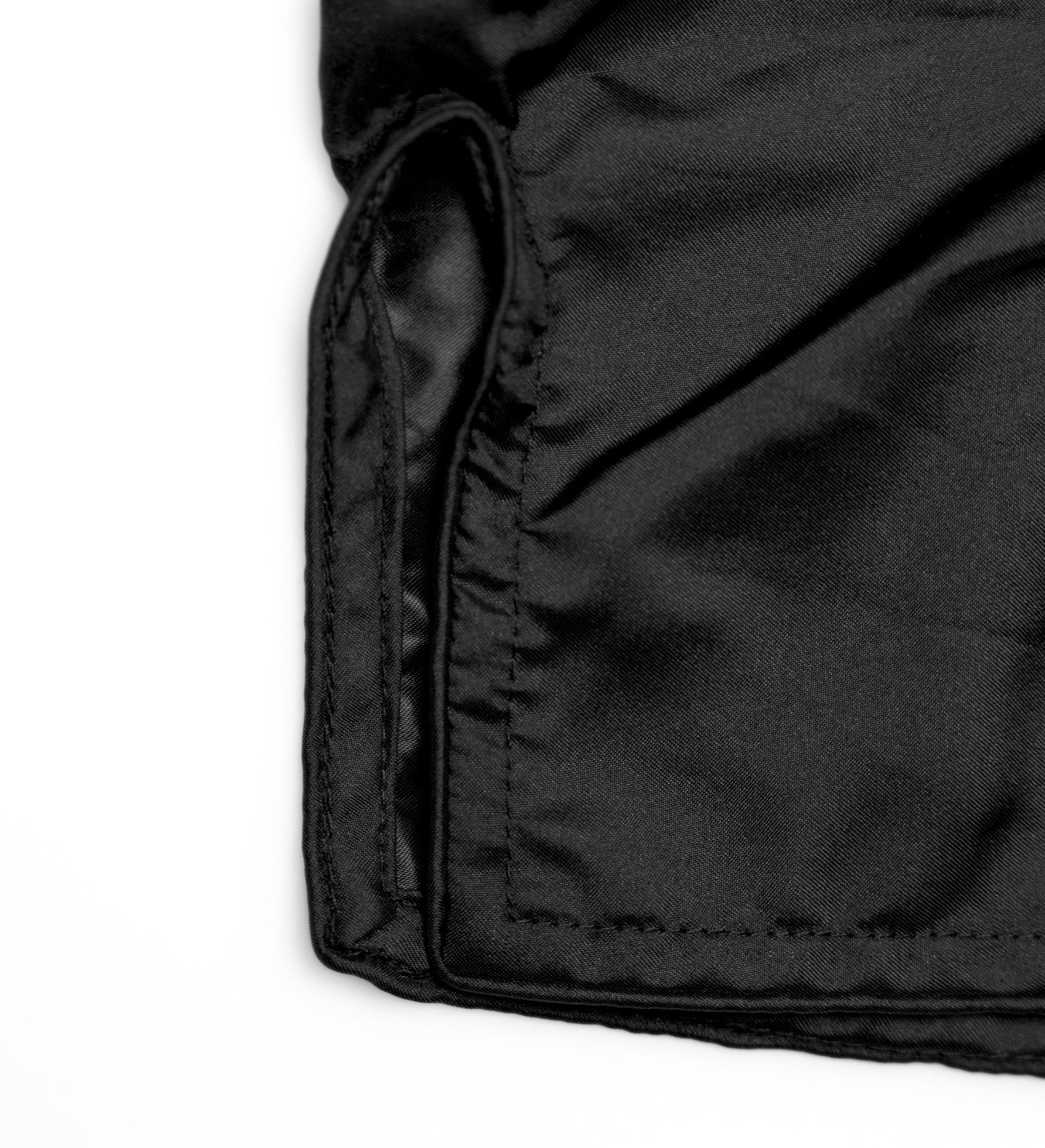 Caged Muay Thai Shorts Classic - Schwarz/Weiss