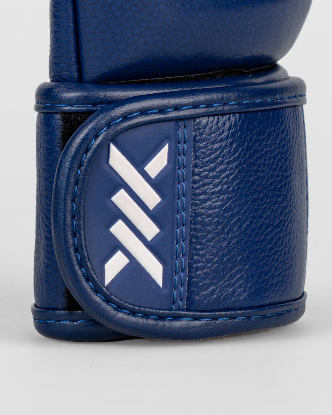 Caged MMA Handschuhe 'X' Series - Marineblau/Weiss