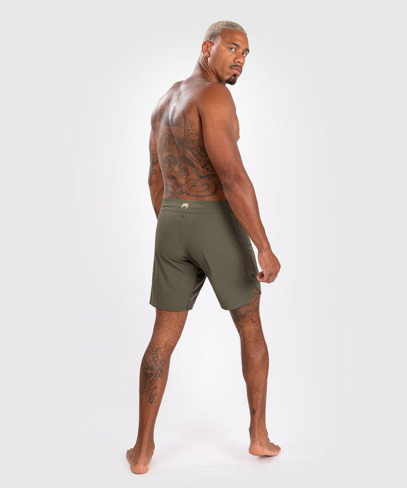 Venum MMA Shorts Contender - Khaki Grün