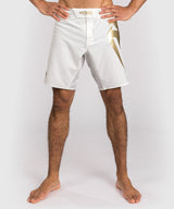 Venum MMA Shorts Light 5.0 - Weiss/Gold