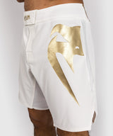 Venum MMA Shorts Light 5.0 - Weiss/Gold