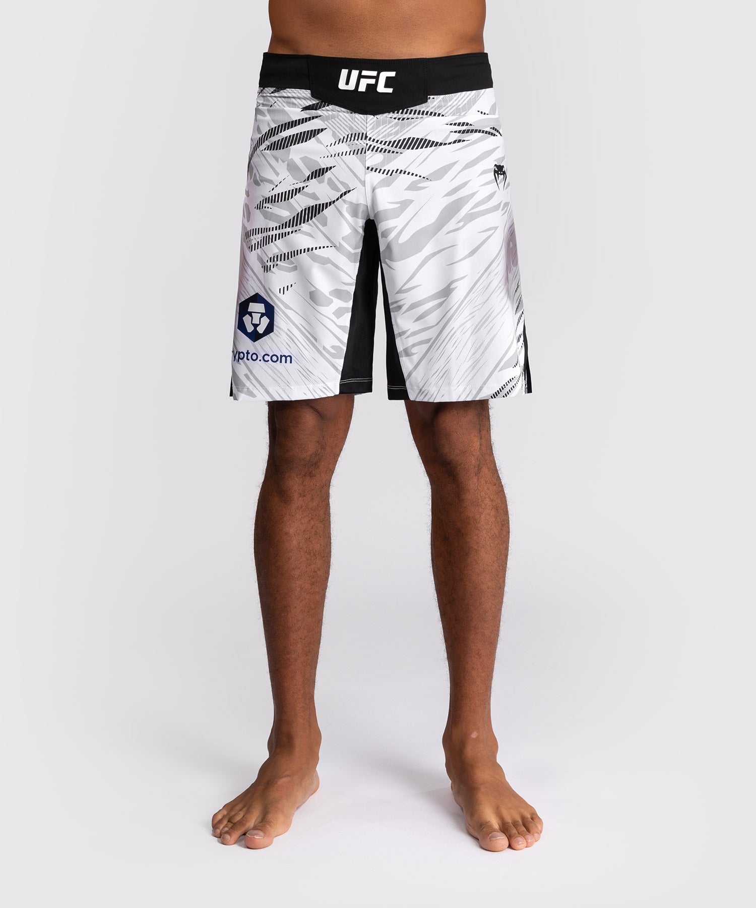 UFC Venum MMA Shorts Fight Night Fusion Long Fit – Weiss
