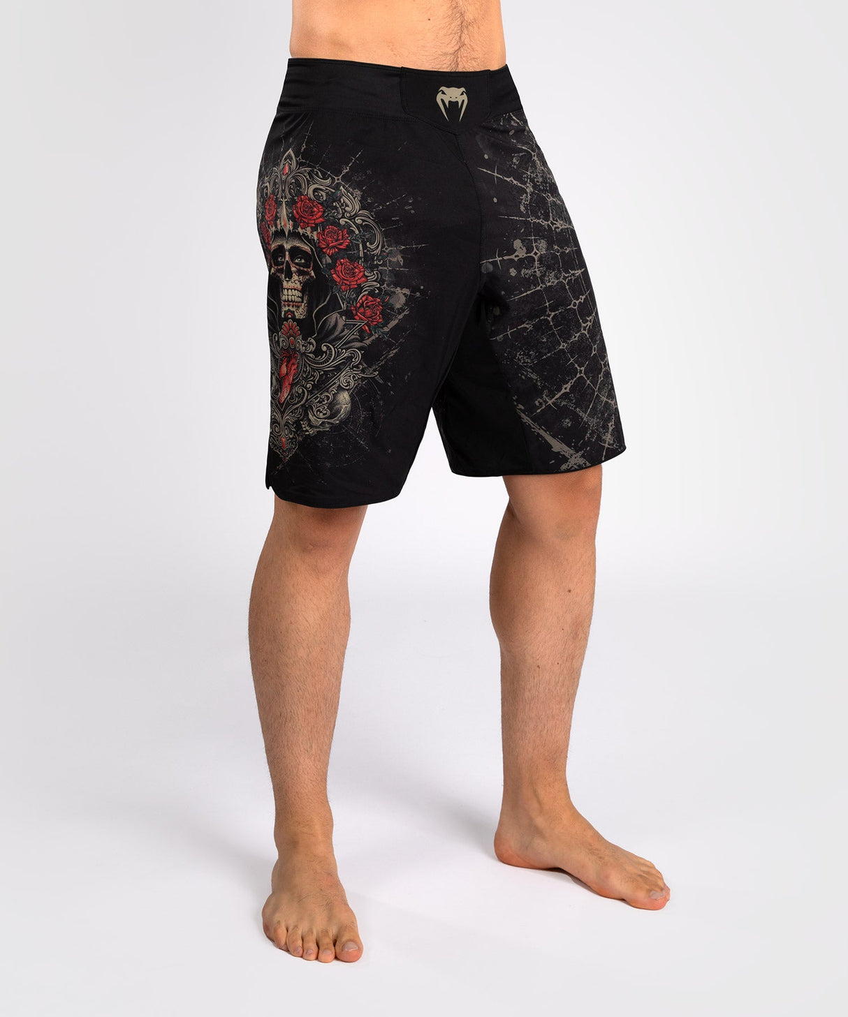 Venum MMA Shorts Santa Muerte 5.0 – Schwarz/Gold