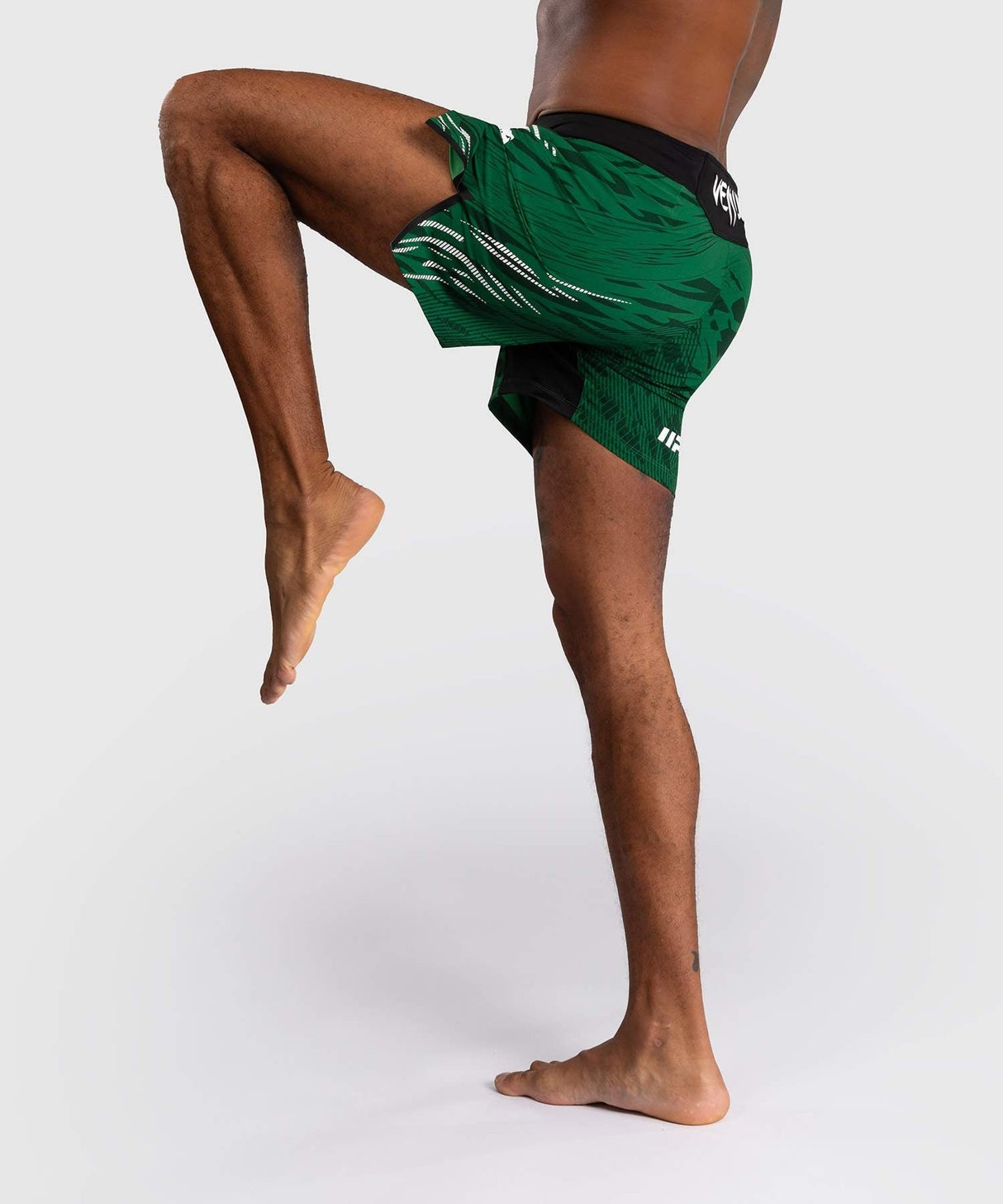 UFC Venum MMA Shorts Fight Night Fusion Short Fit – Grün