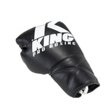 King Pro Boxing Boxhandschuhe XK mit Schnürverschluss – Schwarz/Weiss