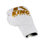 King Pro Boxing Boxhandschuhe XK mit Schnürverschluss – Weiss/Gold