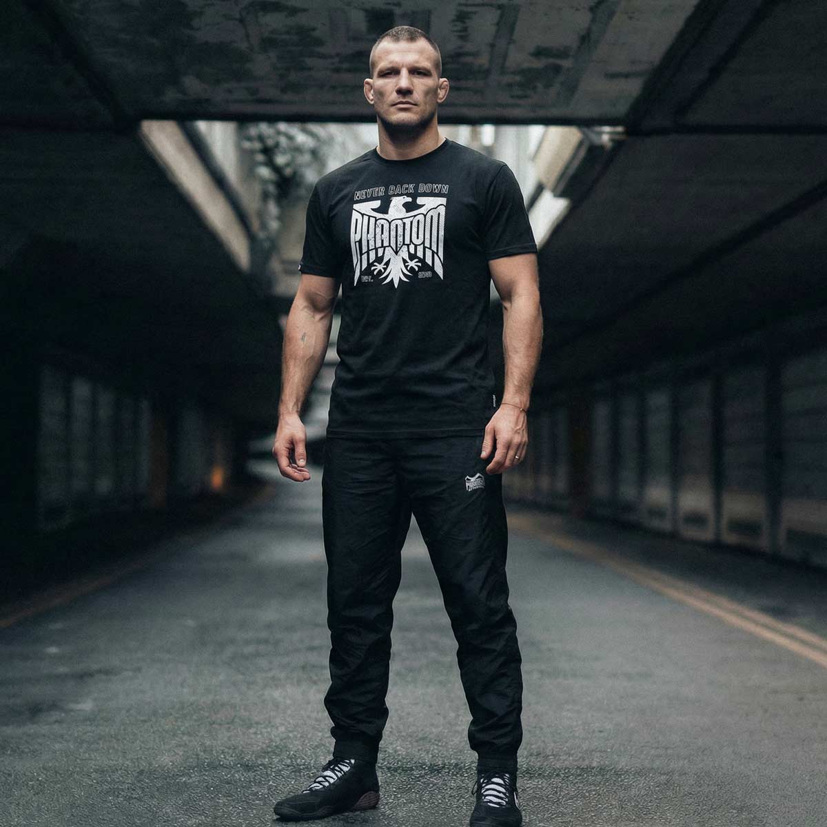 Phantom Athletics T-Shirt Germany Never Back Down - Schwarz