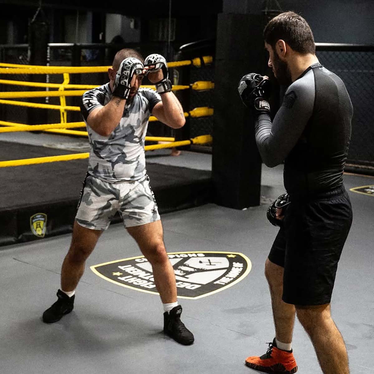 Phantom Athletics Rashguard Warfare Winter Camo - Weiß