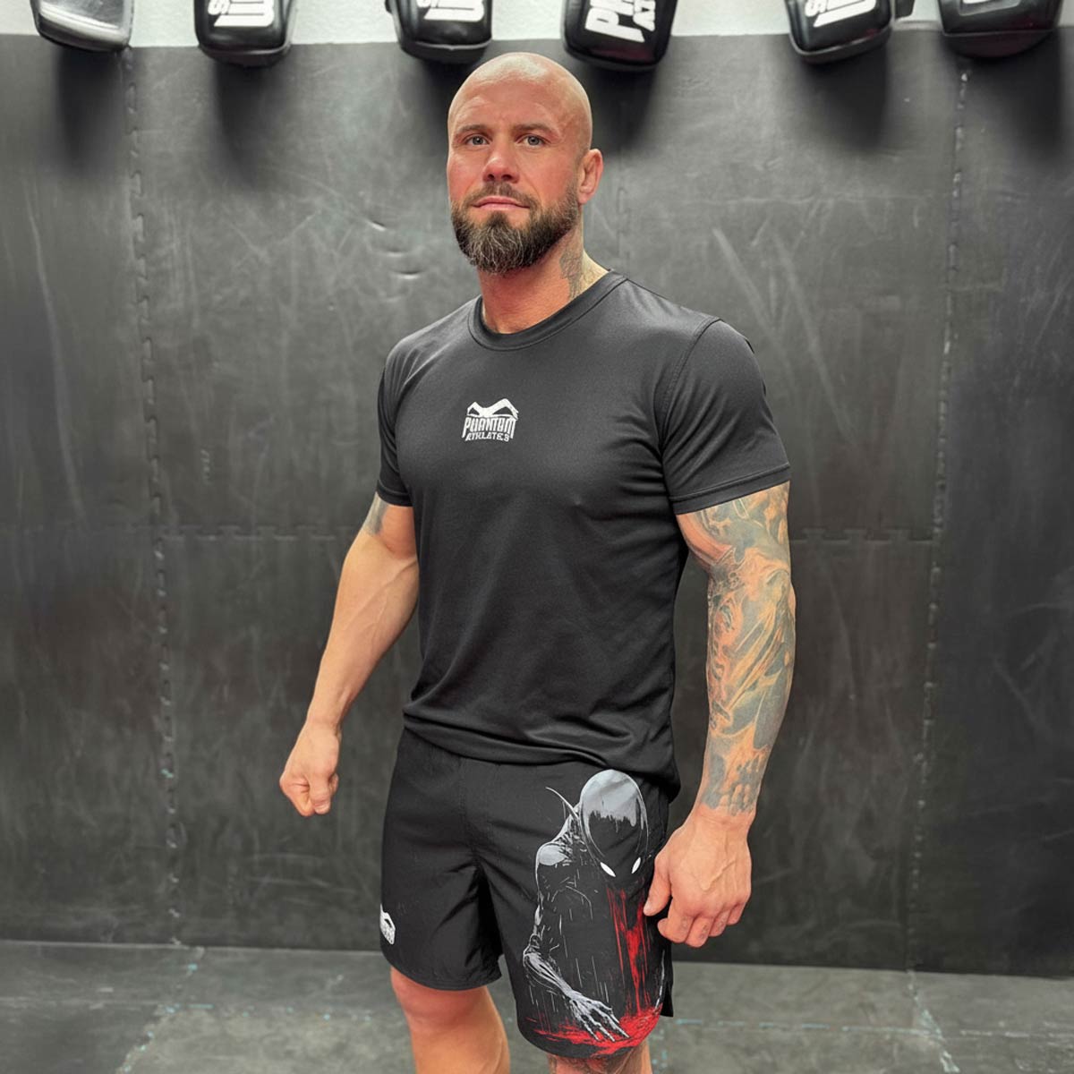 Phantom Athletics MMA Shorts Fusion-R Nightmare - Schwarz/Rot