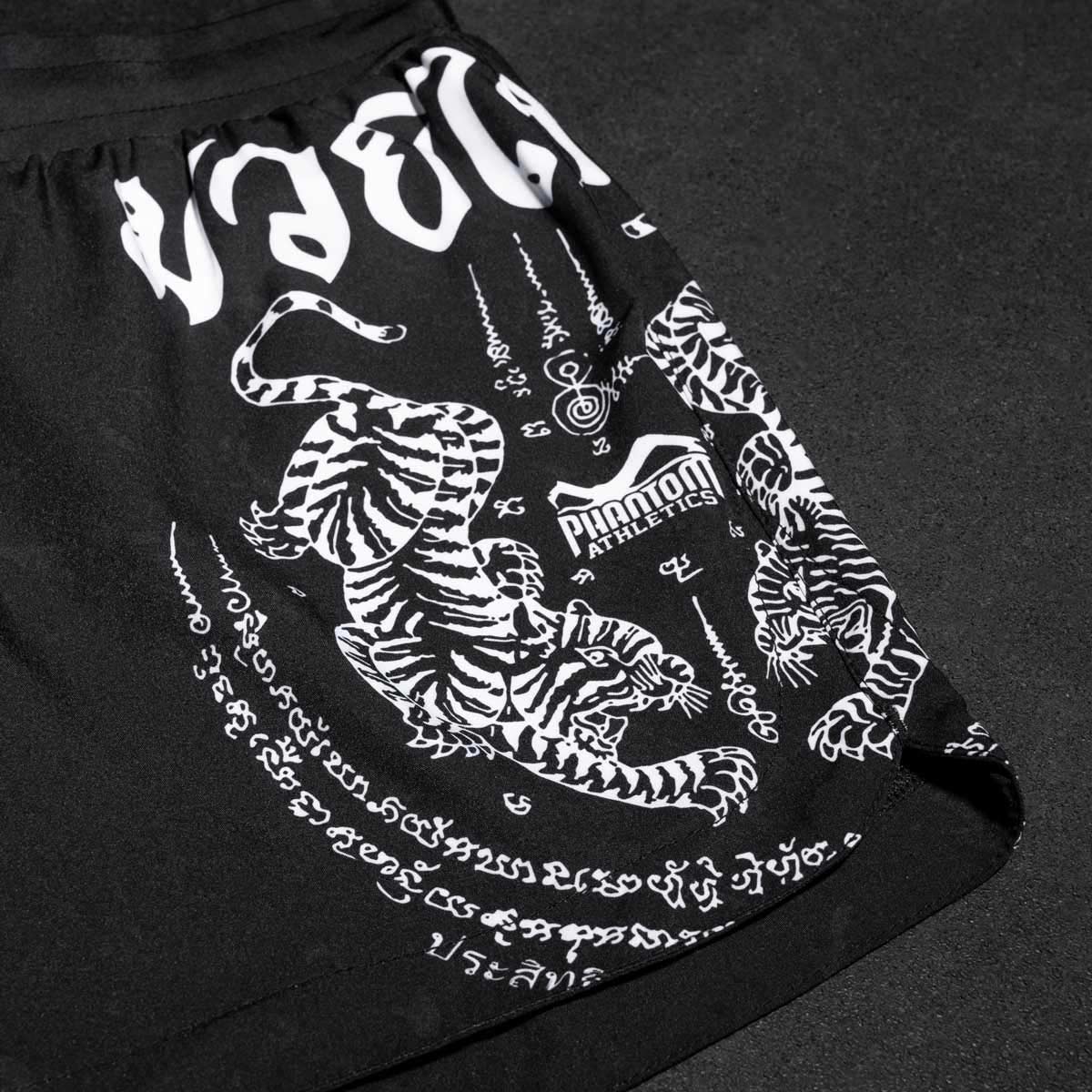 Phantom Athletics Muay Thai Shorts Fusion - Schwarz/Weiß