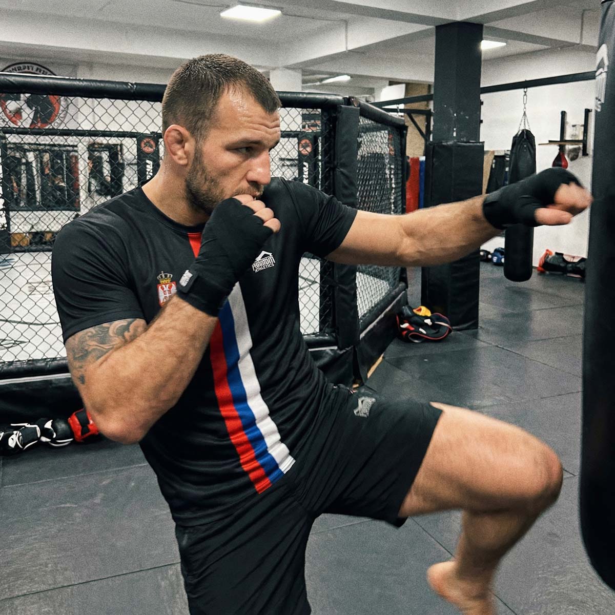 Phantom Athletics T-Shirt EVO+ Team Serbia - Schwarz