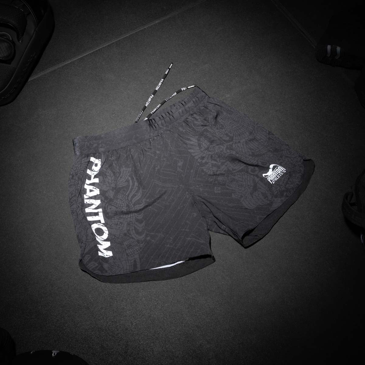 Phantom Athletics MMA Shorts Fusion Aztec - Schwarz/Grau