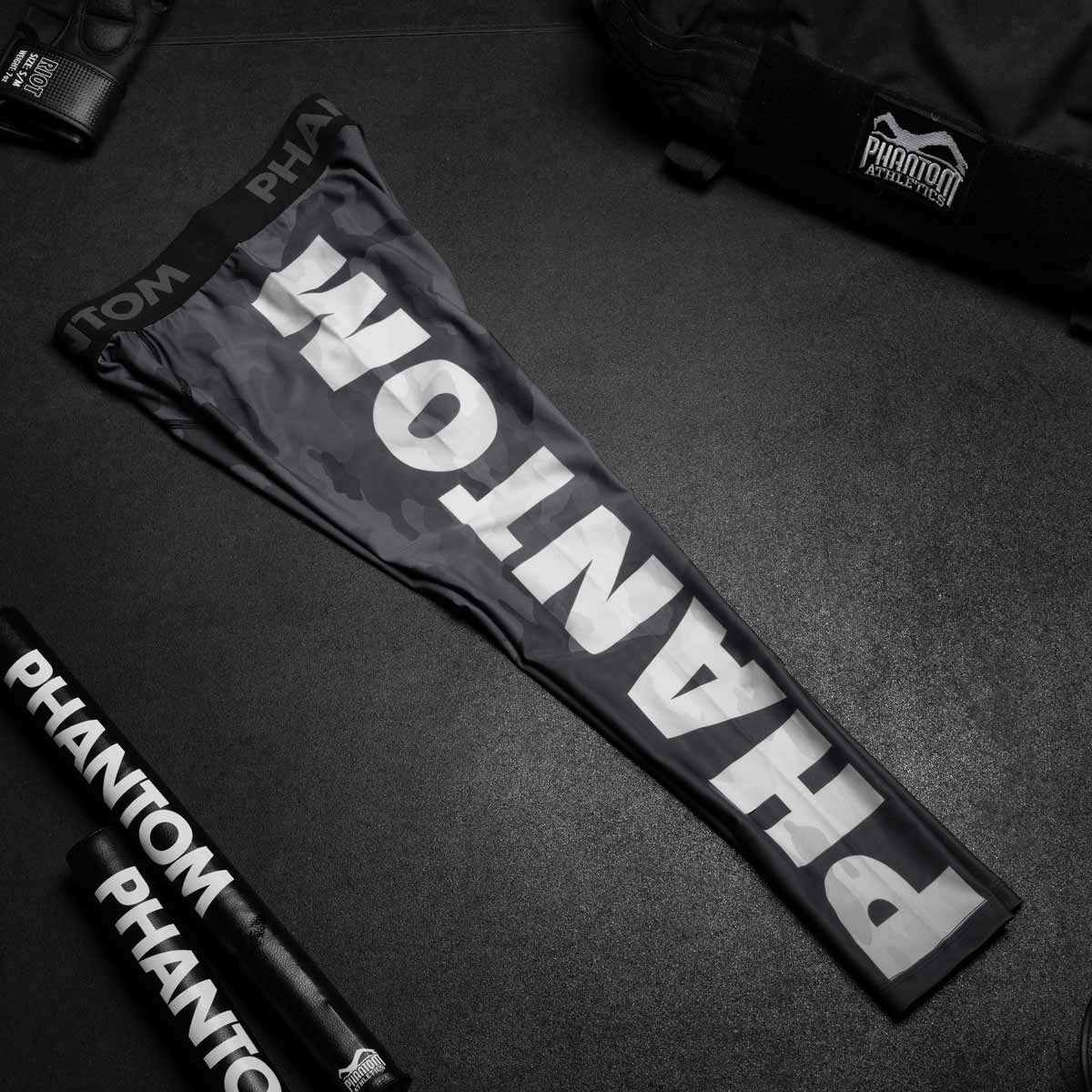 Phantom Athletics Kompressionsshorts Domination - Schwarz