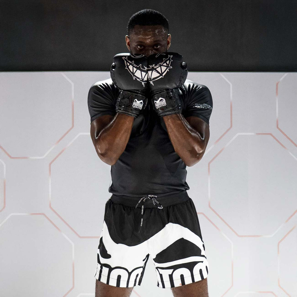 Phantom Athletics MMA Shorts Fusion-R 2in1 Savage - Schwarz/Weiß