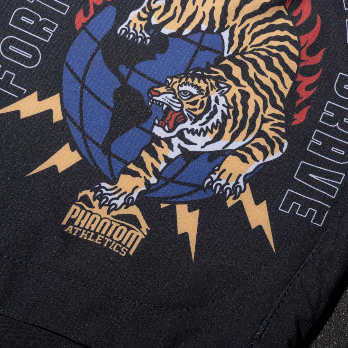 Phantom Athletics MMA Shorts FUSION-R Tiger Domination - Orange/Schwarz