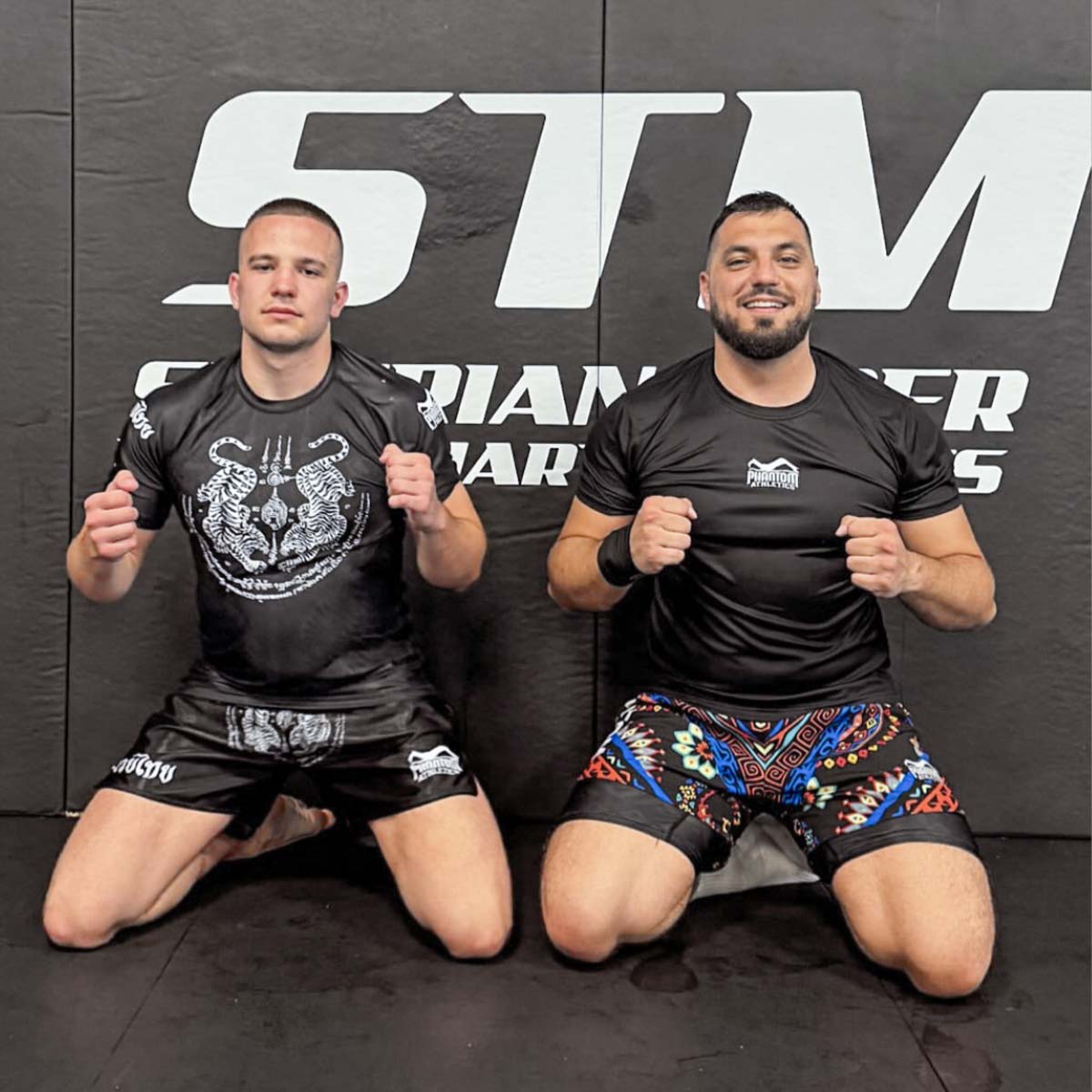 Phantom Athletics Rashguard Sak Yant - Schwarz/Grau