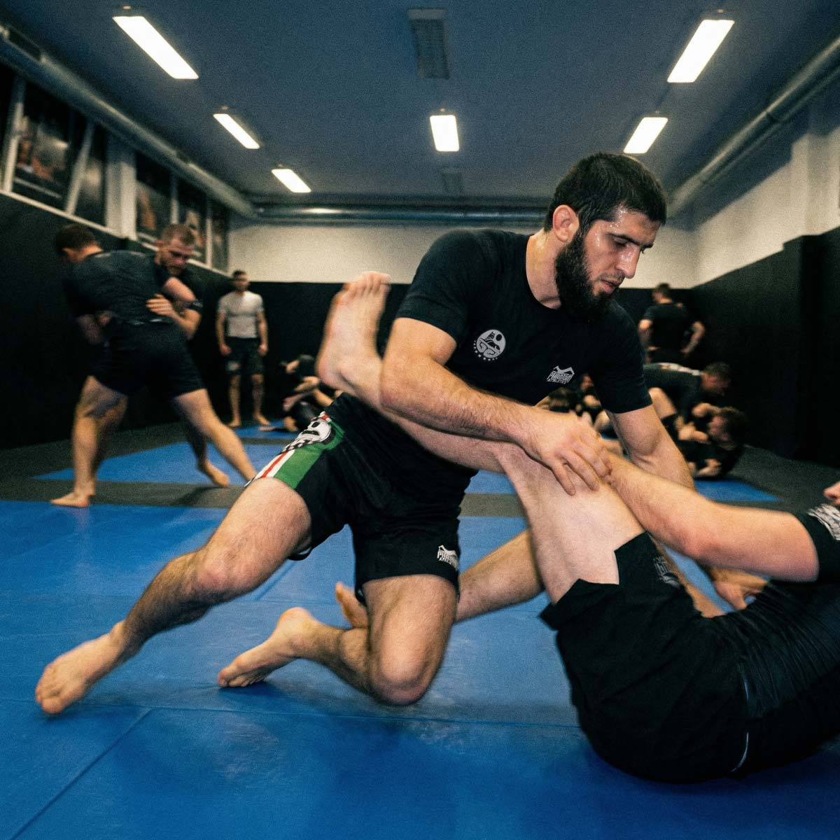 Phantom Athletics Rashguard Team Chechnya - Schwarz