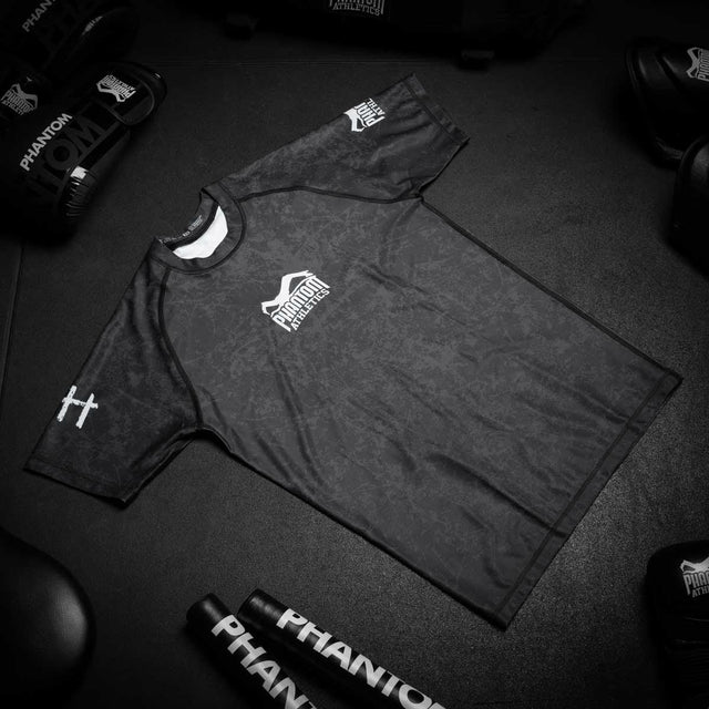 Phantom Athletics Rashguard EVO Serious - Schwarz
