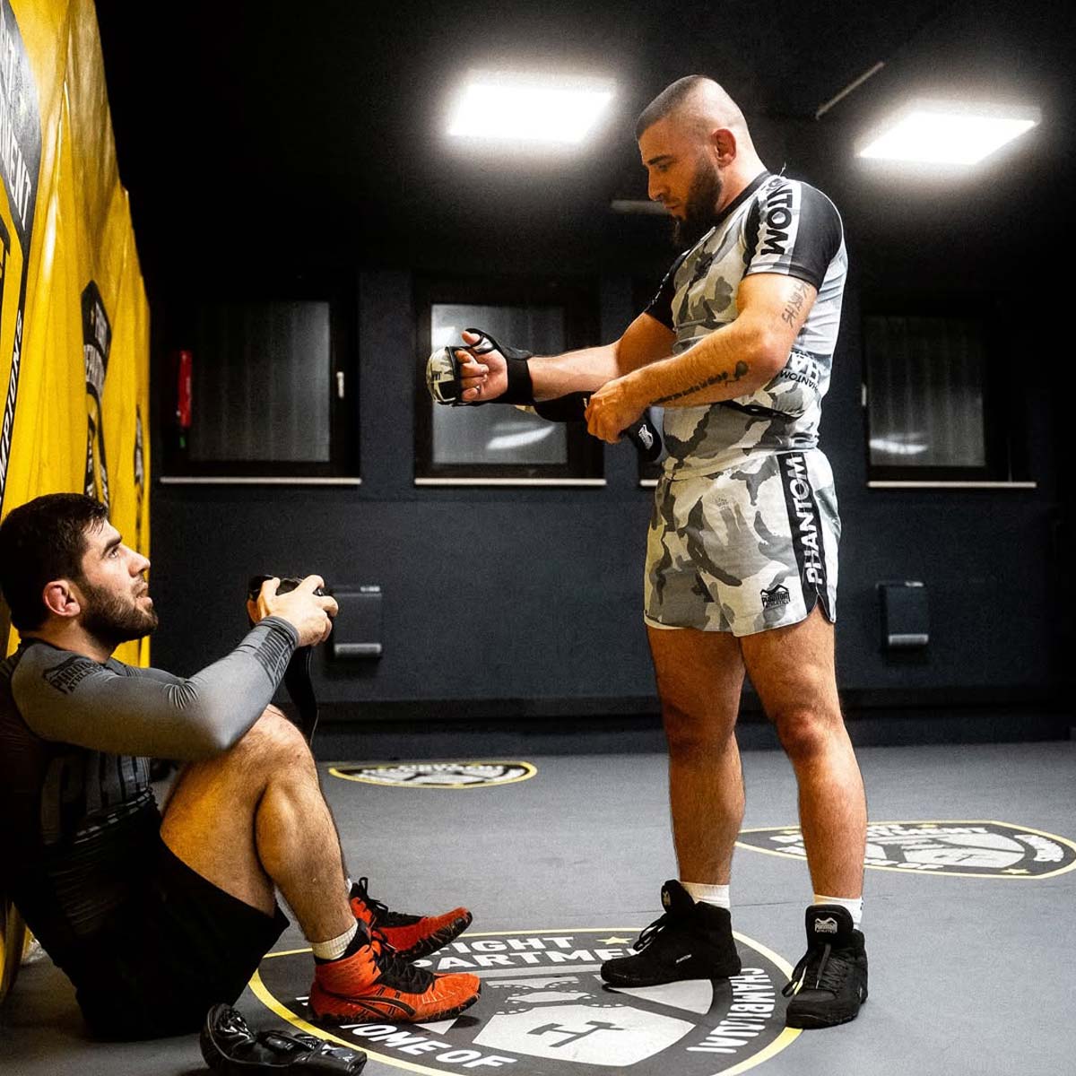 Phantom Athletics MMA-Handschuhe APEX - Weiß