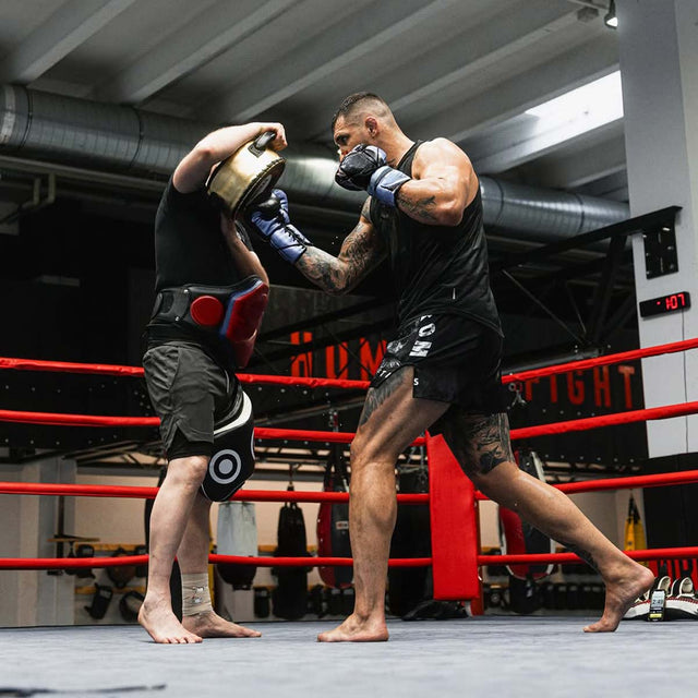 Phantom Athletics Muay Thai Shorts Dobermann - Schwarz