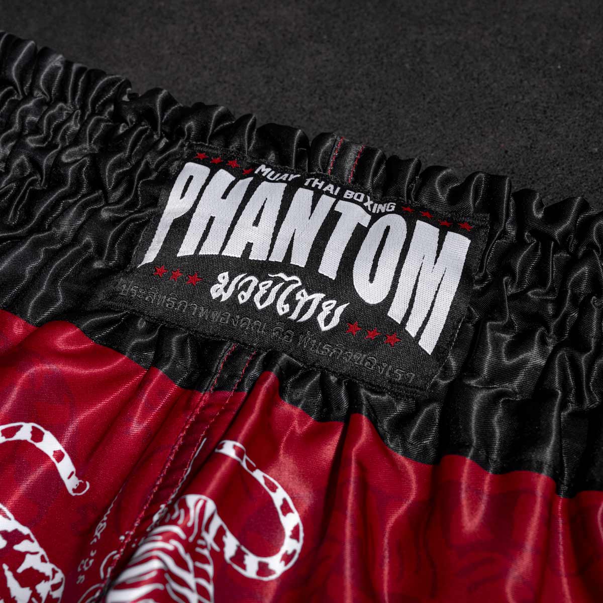 Phantom Athletics Muay Thai Shorts Sak Yant - Rot