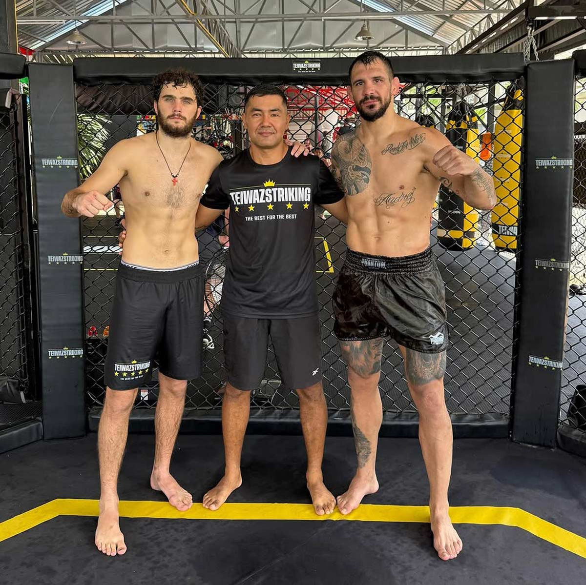 Phantom Athletics Muay Thai Shorts Team - Schwarz