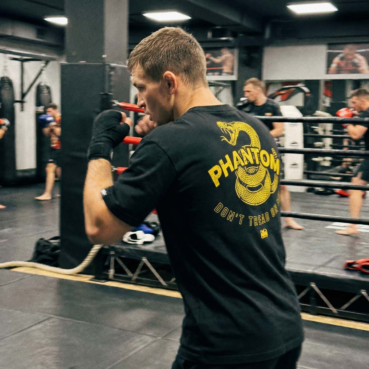 Phantom Athletics T-Shirt DON'T TREAD ON ME - Schwarz/Gelb