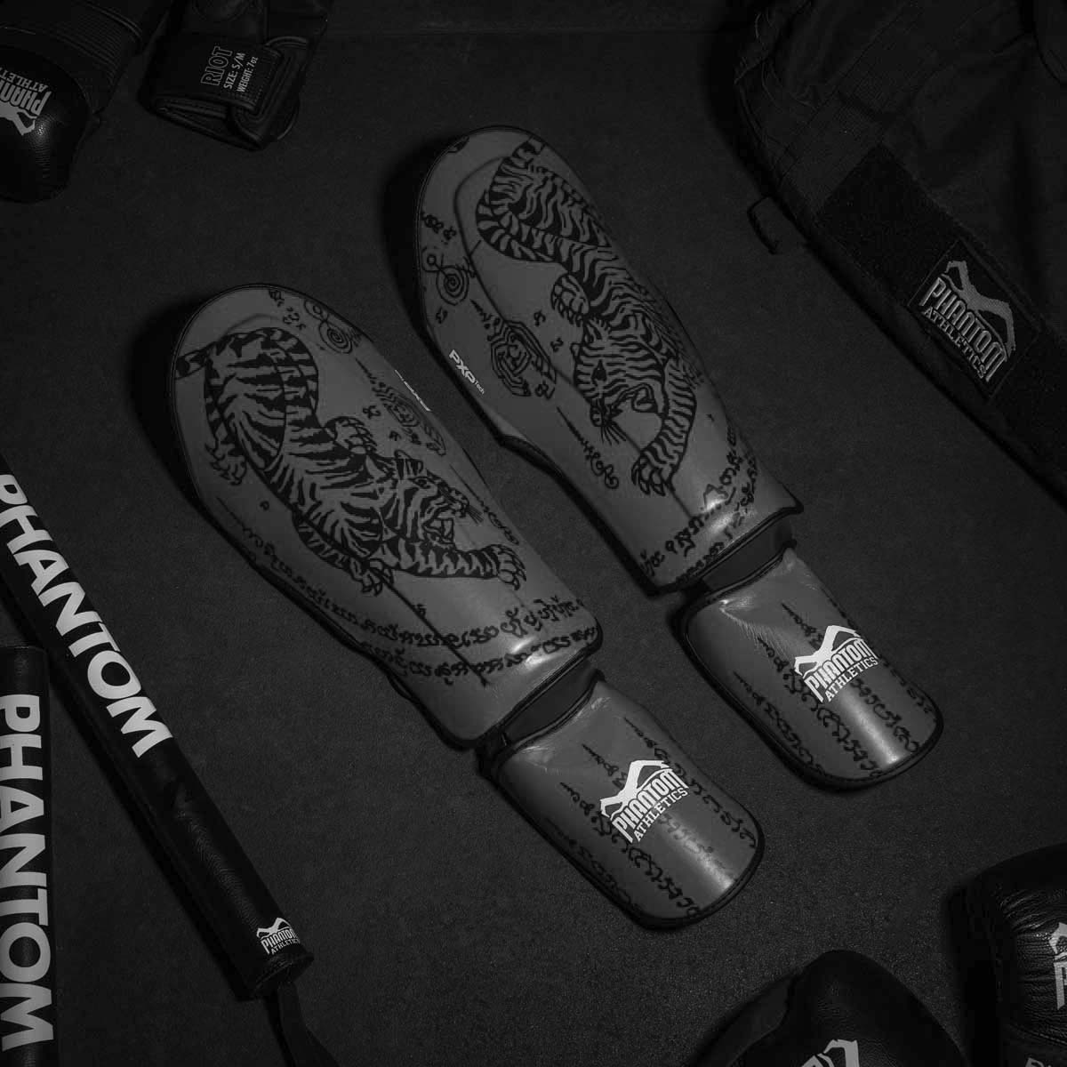 Phantom Athletics Schienbeinschoner Muay Thai - Grau