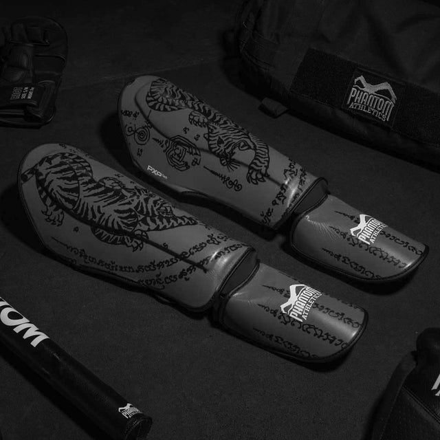 Phantom Athletics Schienbeinschoner Muay Thai - Grau
