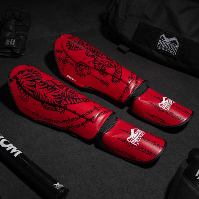 Phantom Athletics Schienbeinschoner Muay Thai - Rot