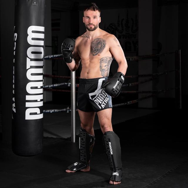 Phantom Athletics Schienbeinschoner APEX Striking - Schwarz