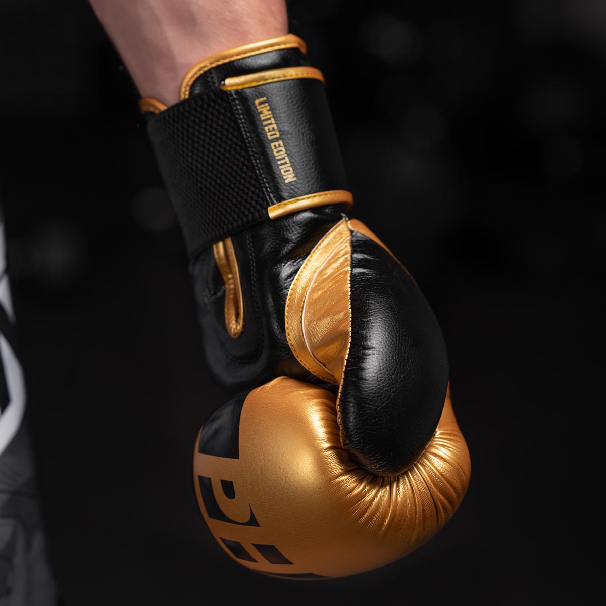Phantom Athletics Boxhandschuhe APEX Speed - Schwarz/Gold