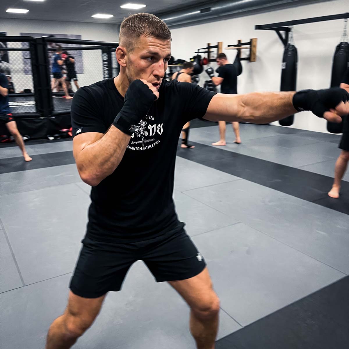Phantom Athletics T-Shirt Warrior - Schwarz