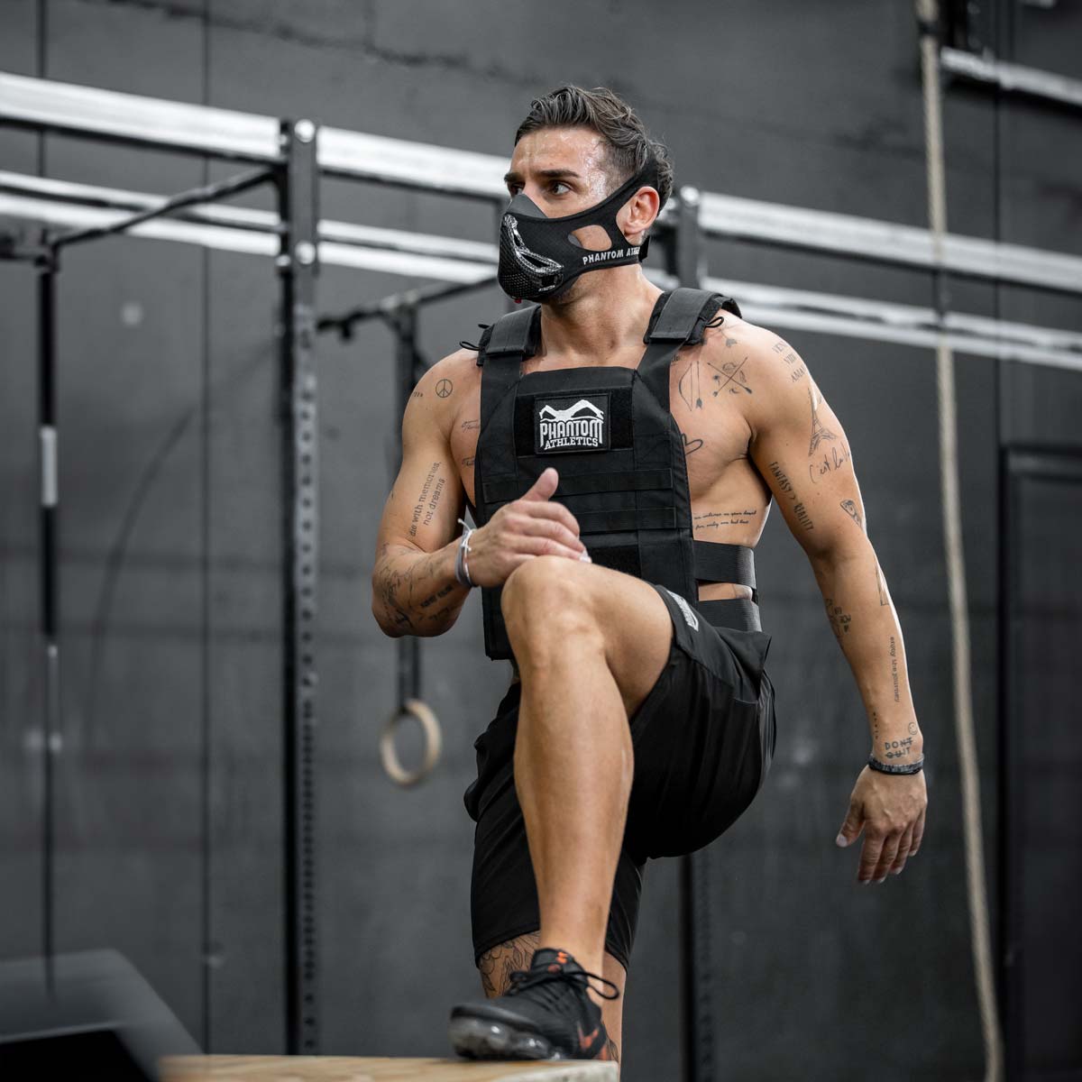 Phantom Athletics Trainingsmaske Mystery Mask - Schwarz