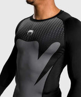 Venum Rashguard Attack Lange Ärmel - Schwarz/Grau