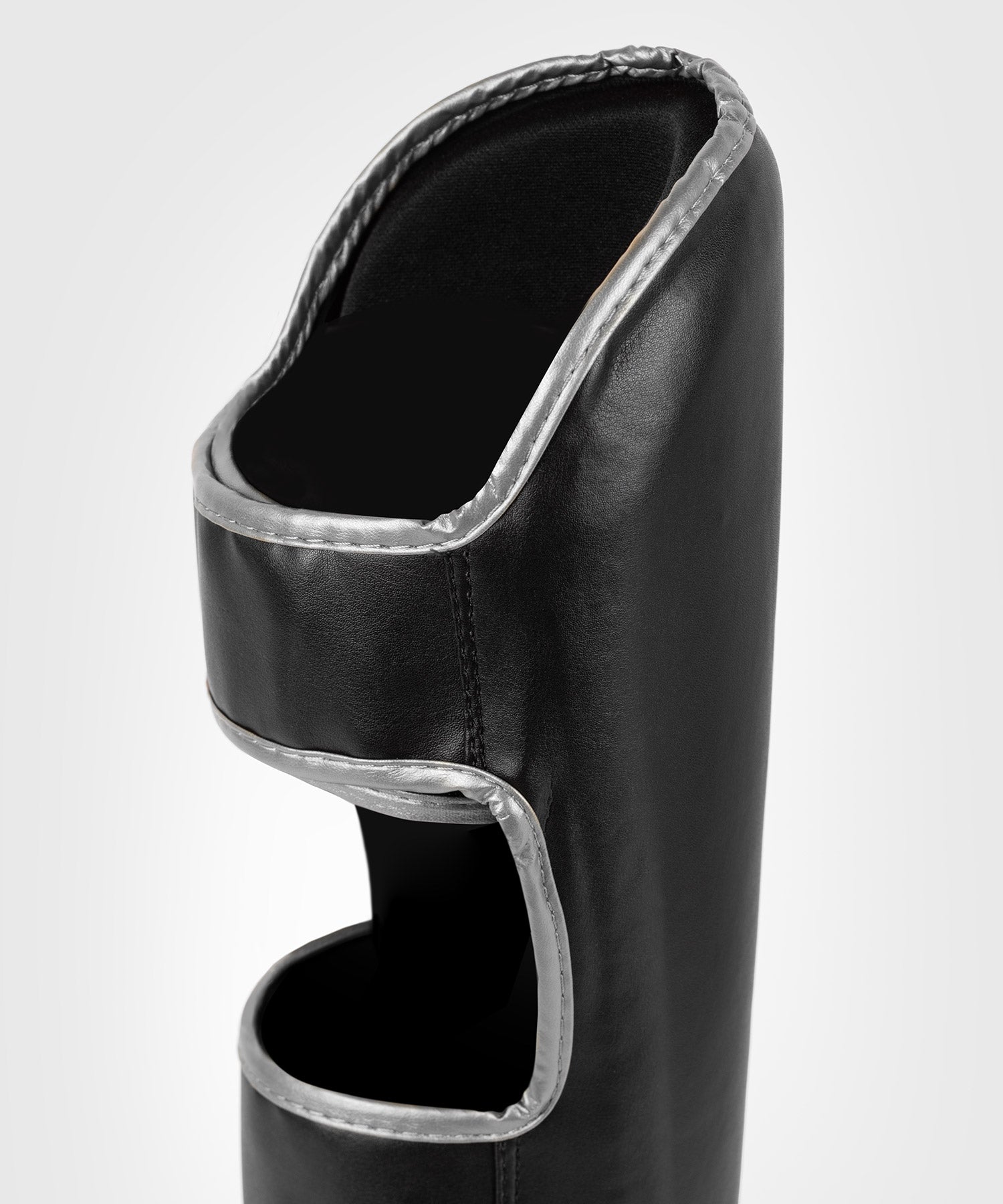 Venum Schienbeinschoner Challenger - Schwarz/Silber