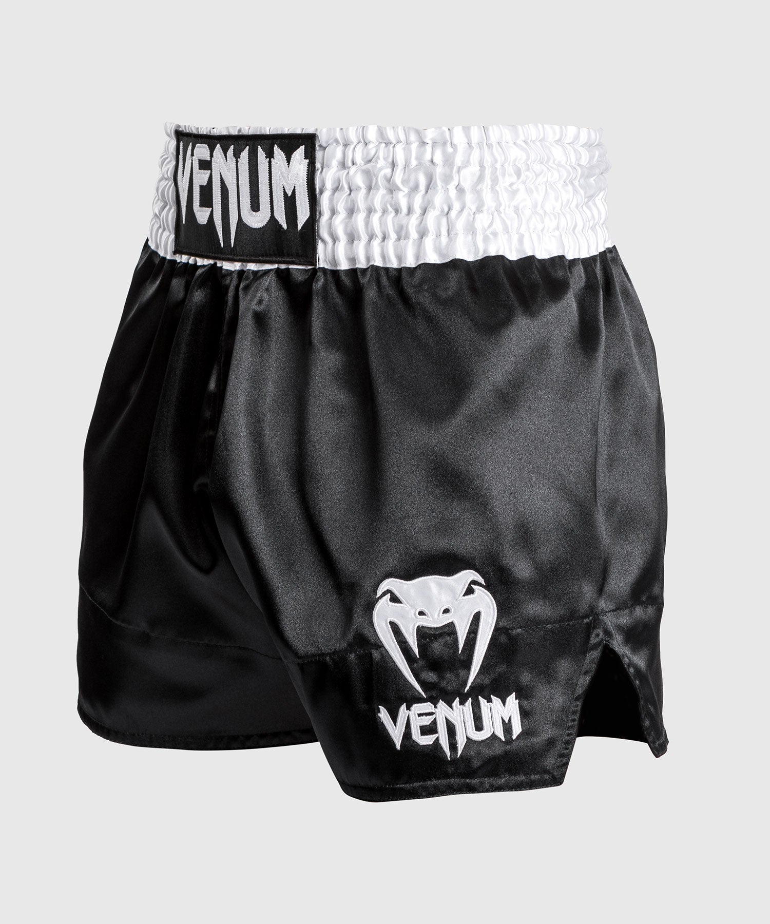 Venum Muay Thai Shorts Classic 2.0 - Schwarz/Weiss