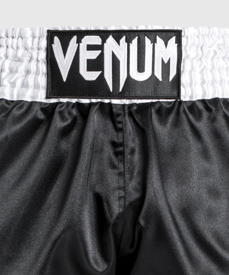 Venum Muay Thai Shorts Classic 2.0 - Schwarz/Weiss