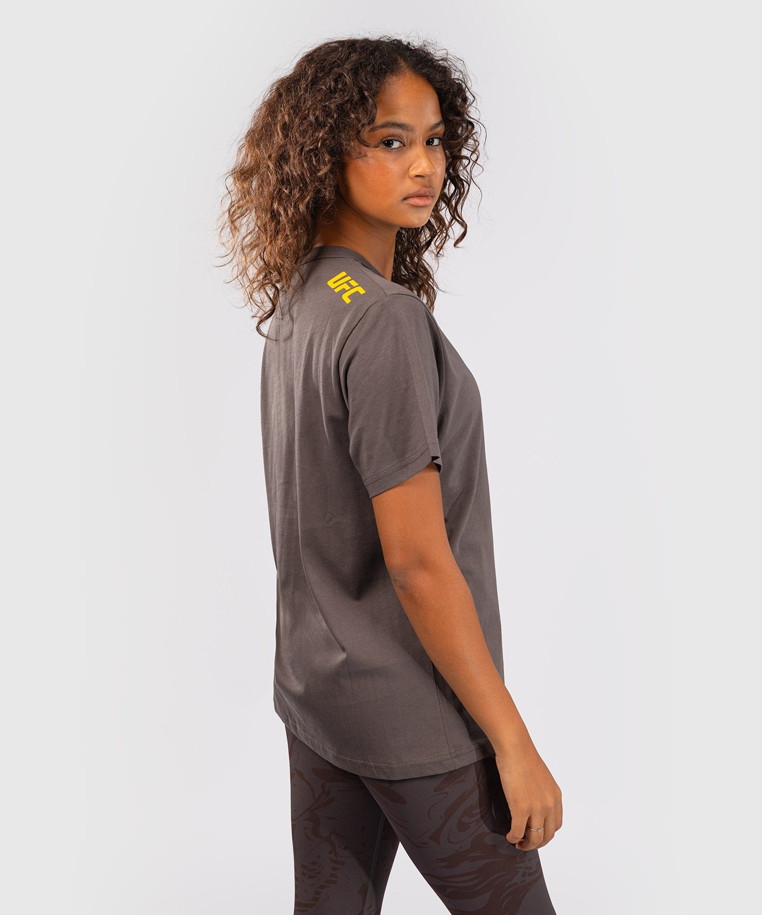 UFC Venum T-Shirt Damen Fusion Fight Week – Braun