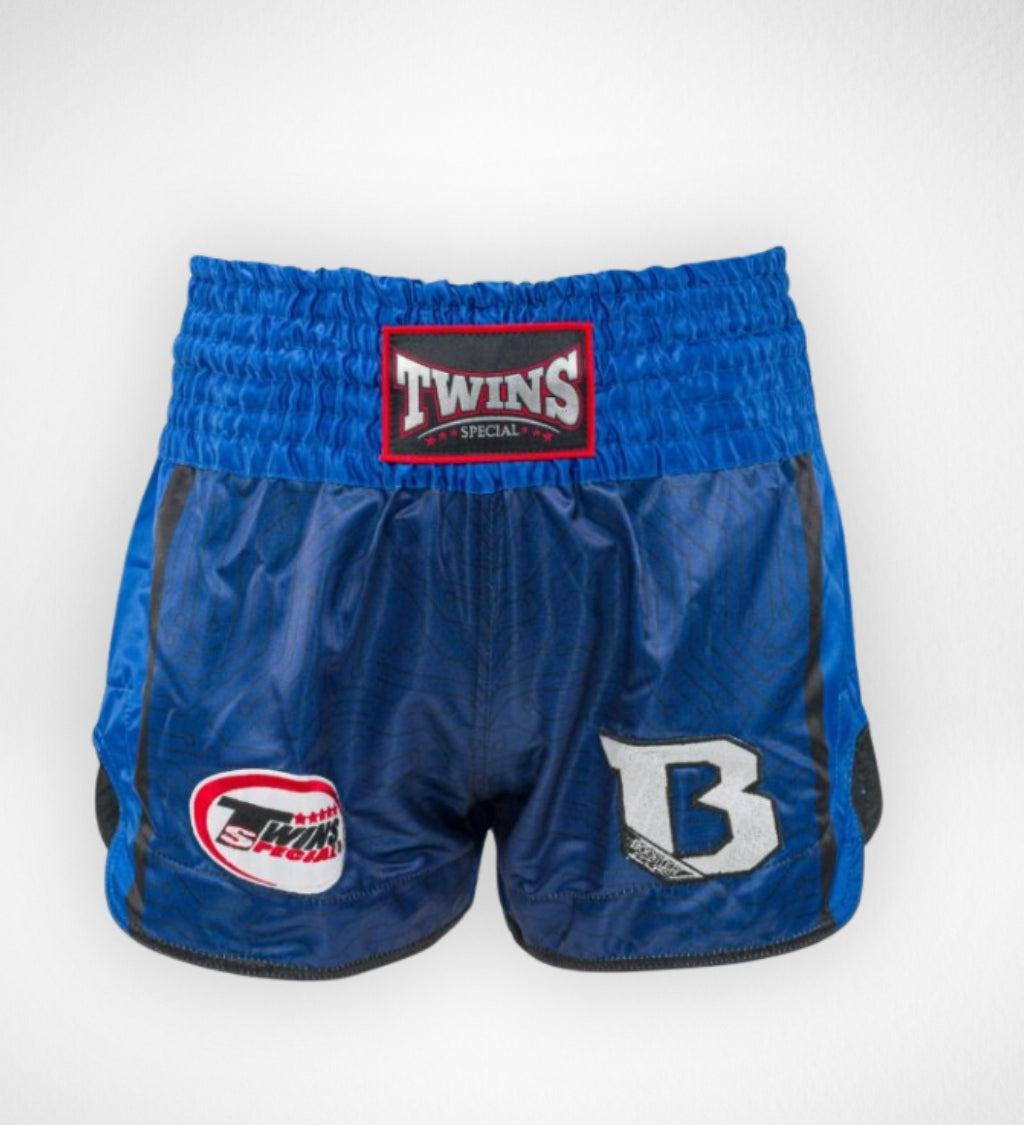 Twins Muay Thai Shorts TBT4 – Blau