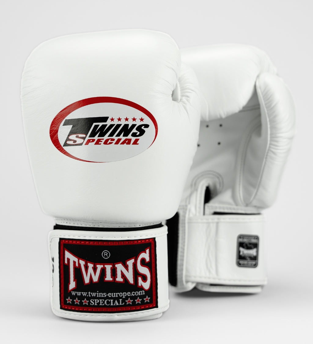 Twins Boxhandschuhe BGVL3 - Weiss - The Fight Company Deutschland