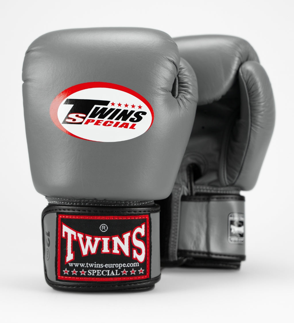 Twins Boxhandschuhe BGVL3 - Grau - The Fight Company Deutschland