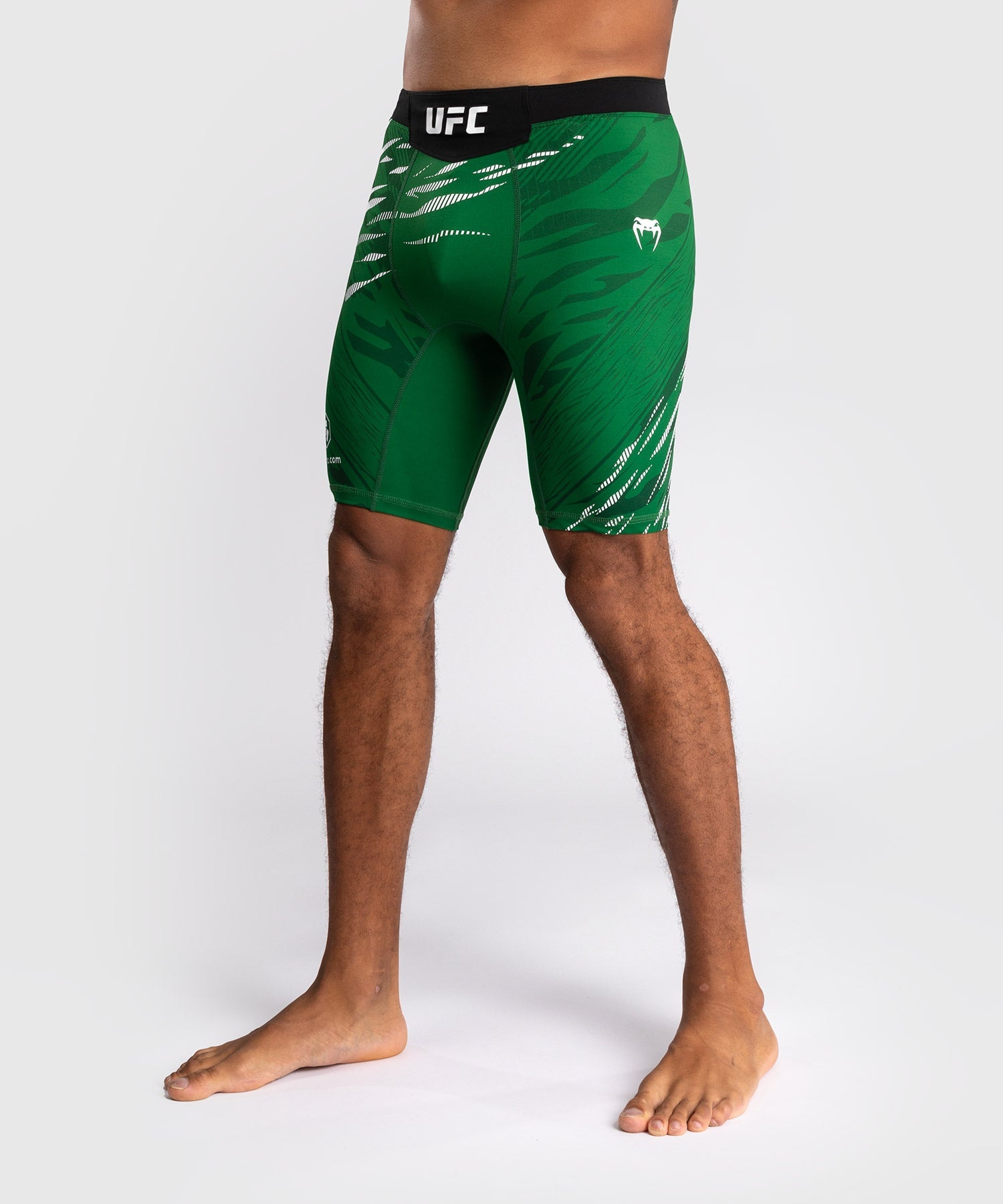 UFC Venum Vale Tudo Fight Night Fusion Shorts – Grün