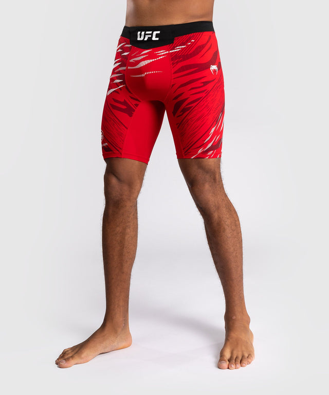 UFC Venum Vale Tudo Fight Night Fusion Shorts – Rot