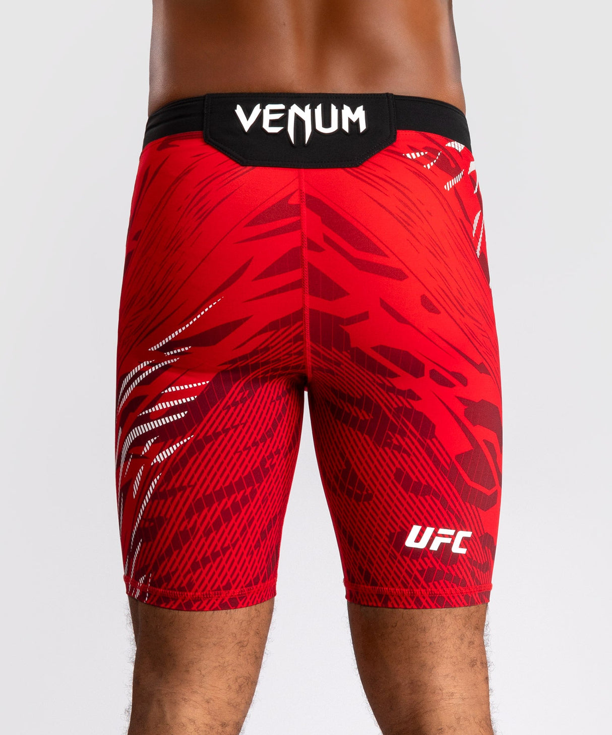 UFC Venum Vale Tudo Fight Night Fusion Shorts – Rot