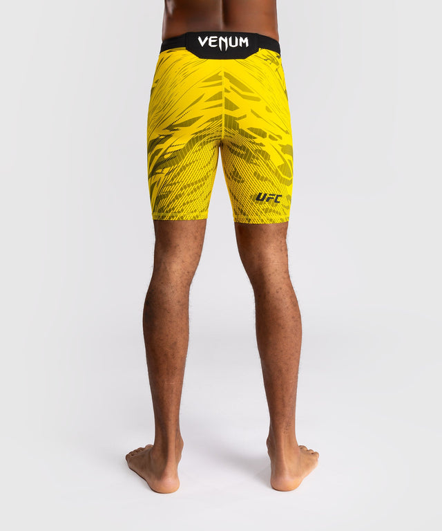 UFC Venum Vale Tudo Fight Night Fusion Shorts – Gelb