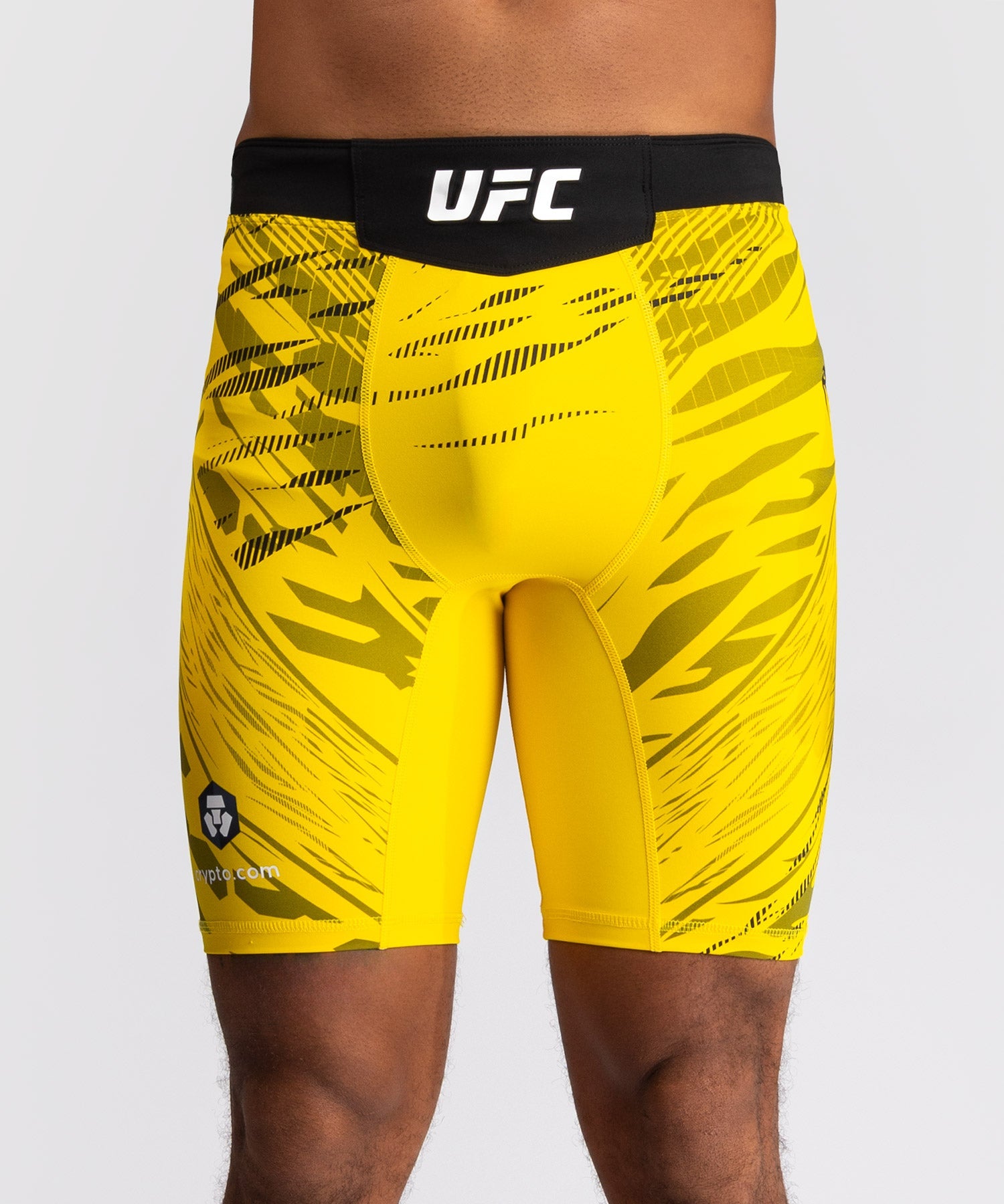 UFC Venum Vale Tudo Fight Night Fusion Shorts – Gelb