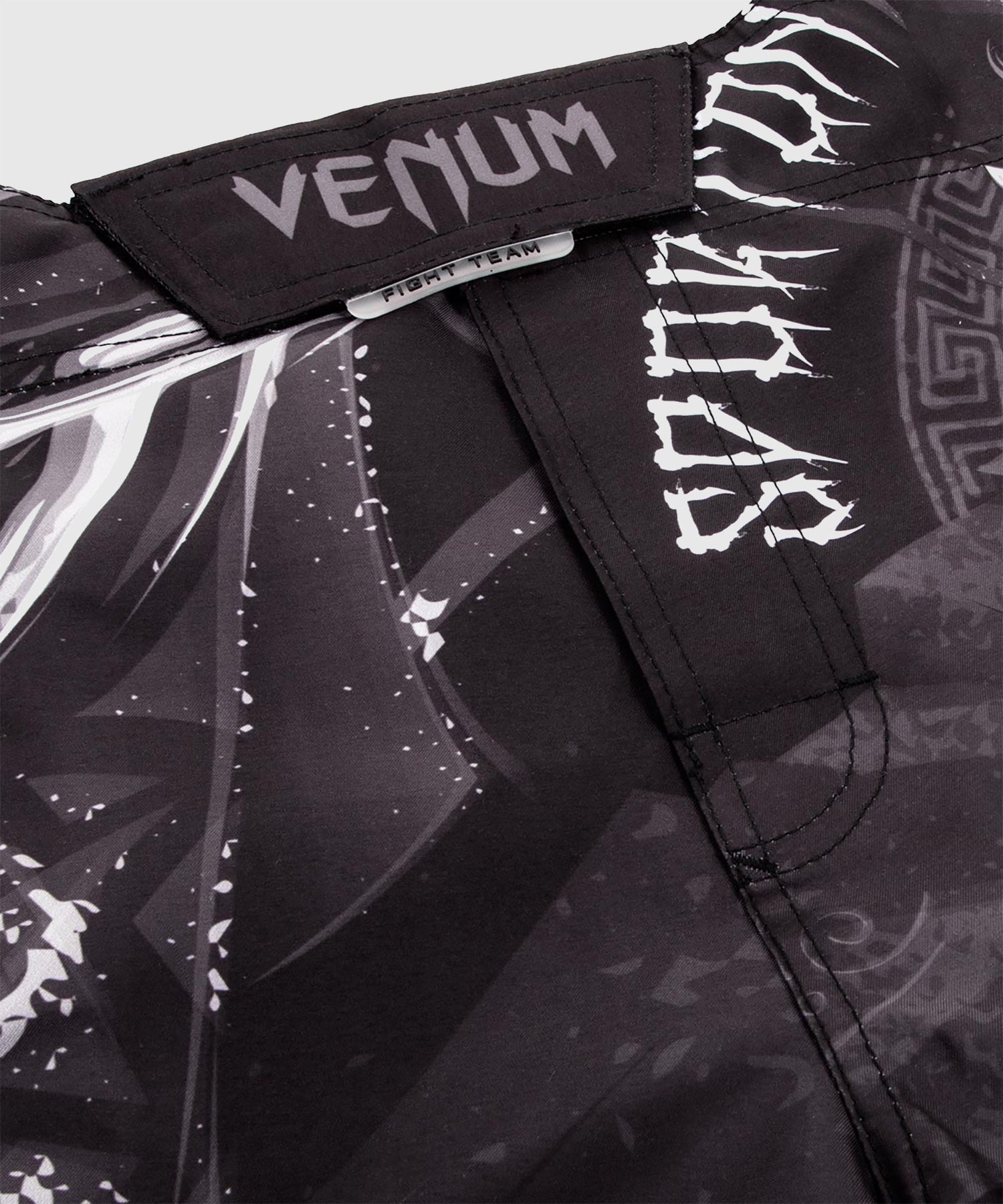 Venum MMA Shorts Gladiator 3.0 - Schwarz/Grau/Weiss