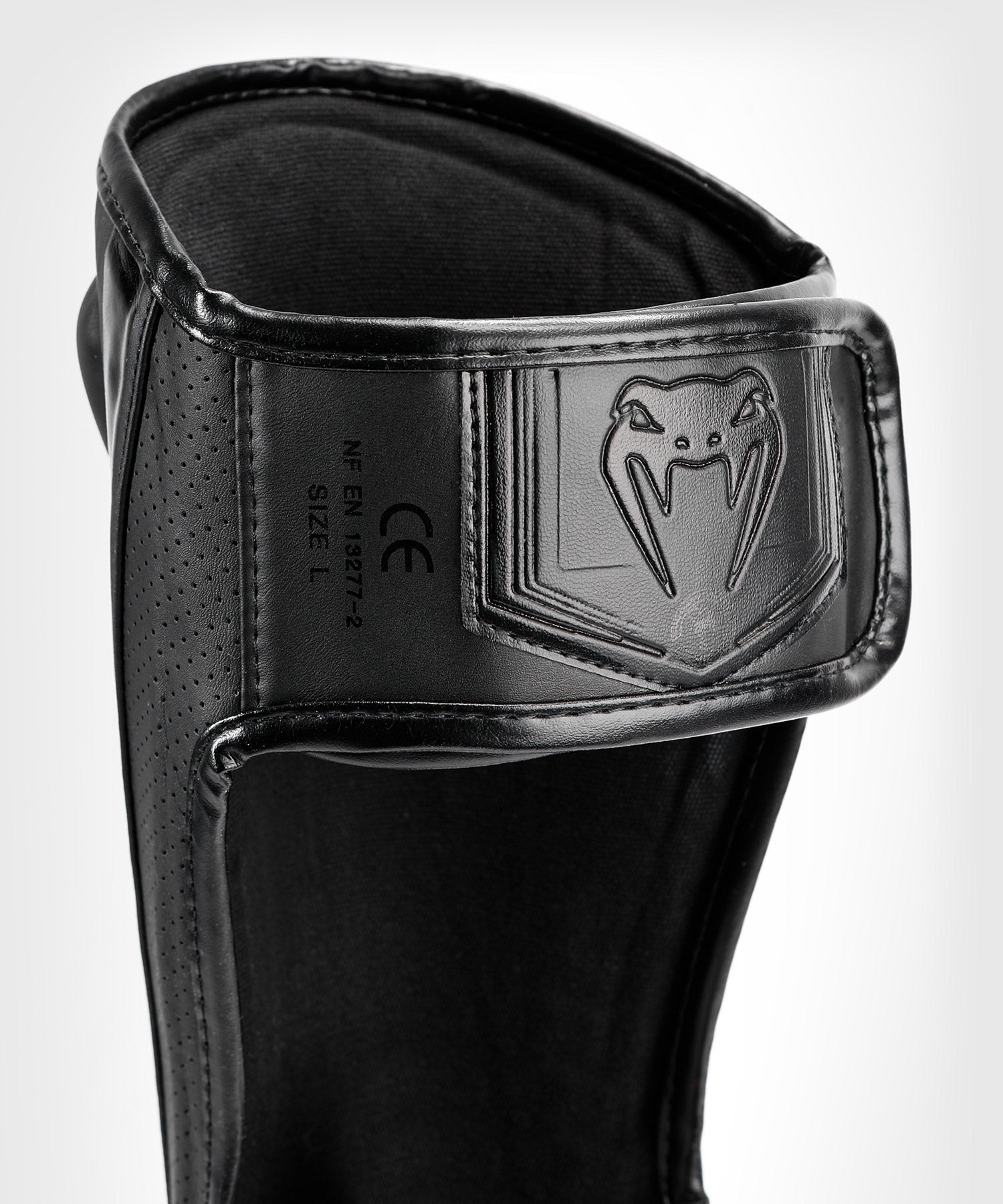 Venum Schienbeinschoner Elite Evo - Schwarz/Schwarz