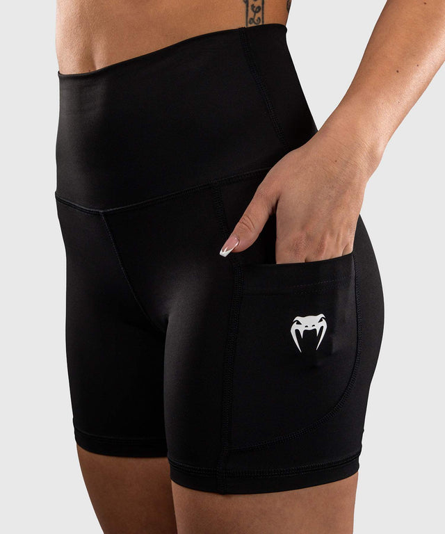 Venum Bike Shorts Essential - Schwarz